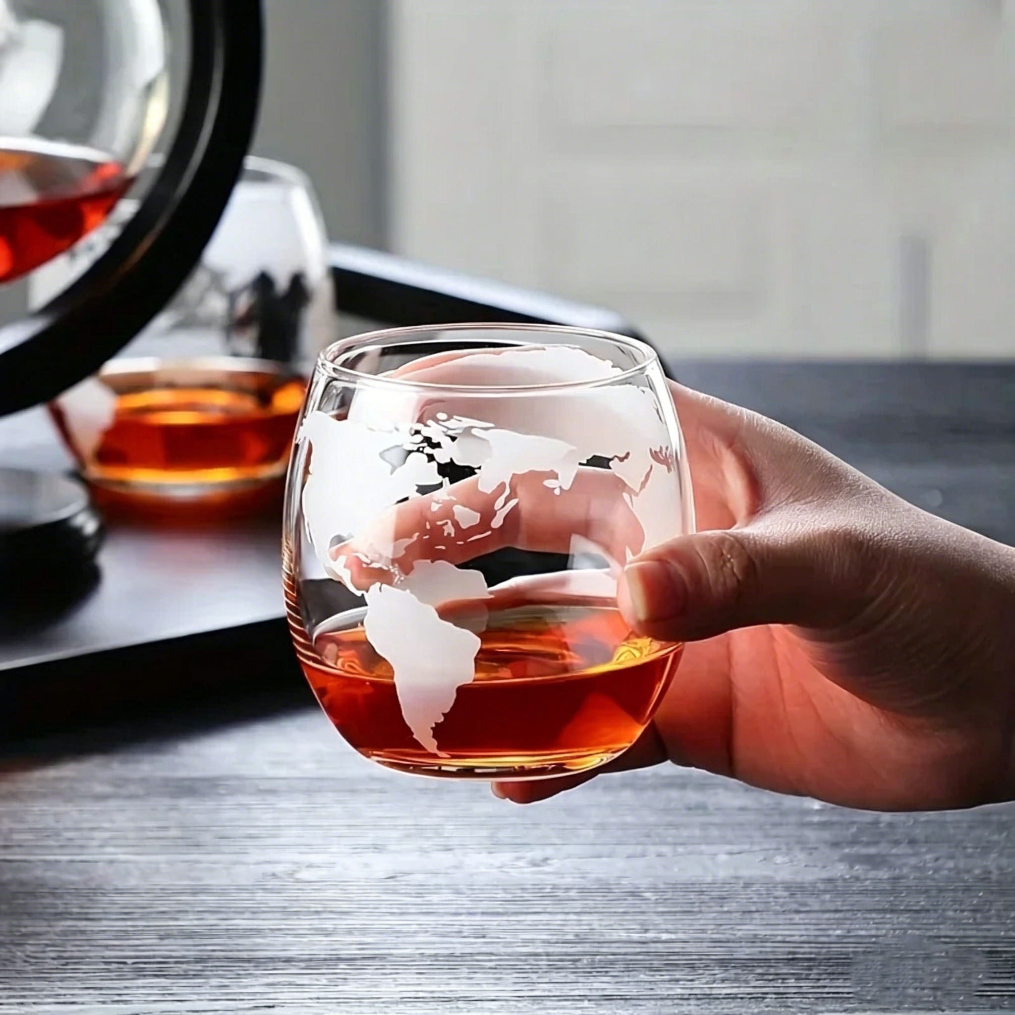 グローブ型ウイスキーデキャンタセット、鉛フリークリスタルガラ - Decanter Globe Set のレビューと価格