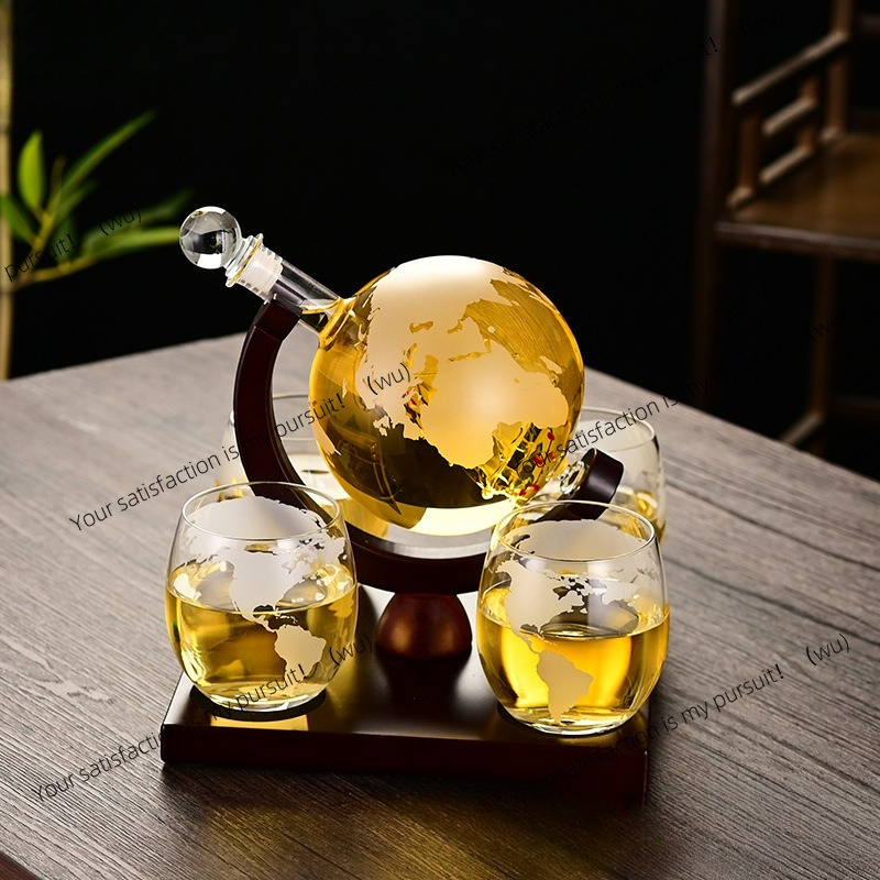 クリエイティブなウイスキーグラスボトル、地球儀型デカンタクラ - Decanter Globe Set のレビューと価格