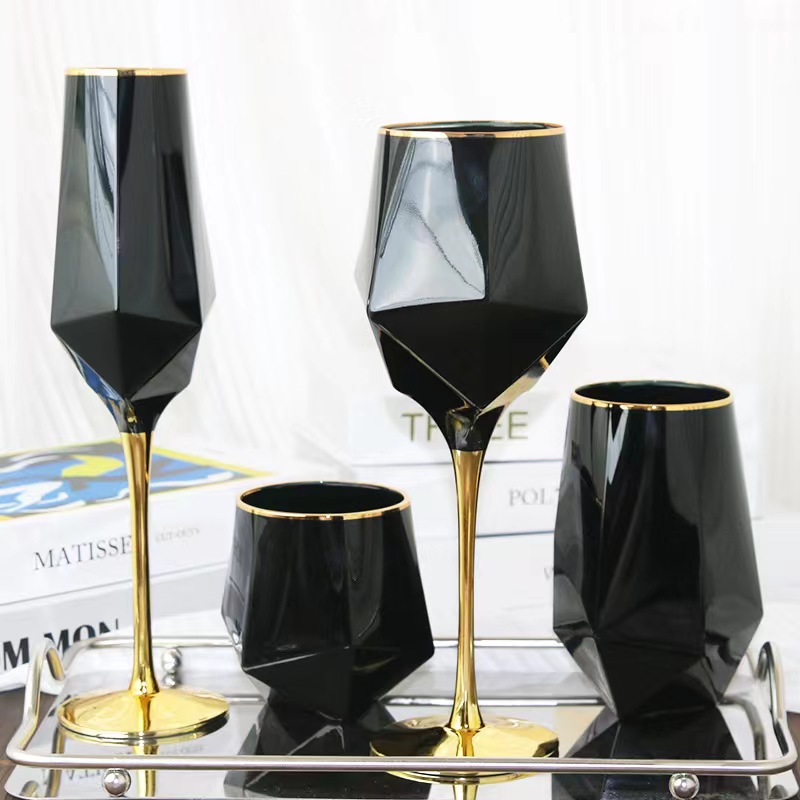 23オンス ブラック ブラインドテイスティング プノンペン  - Highball Glass Set のレビューと価格