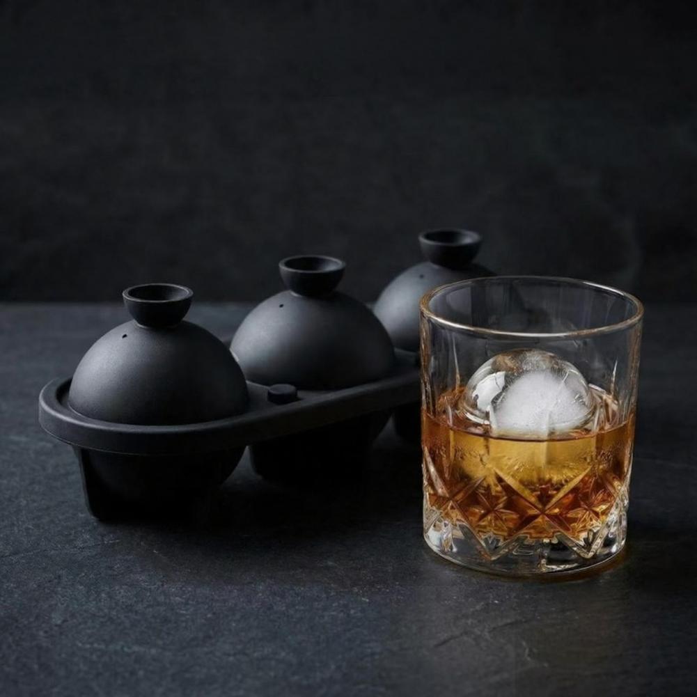 厚みのあるシリコン製アイスモールド、テニスボール型アイスキュ - Ice Mold Sphere のレビューと価格