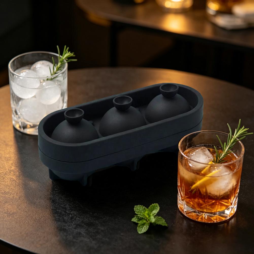 厚みのあるシリコン製アイスモールド、テニスボール型アイスキュ - Ice Mold Sphere のレビューと価格